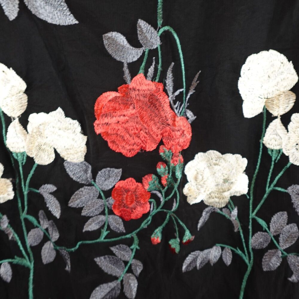 Umgee Sleeveless Dress Large Floral Embroidered Sheer Overlay Black Red White - Picture 15 of 16